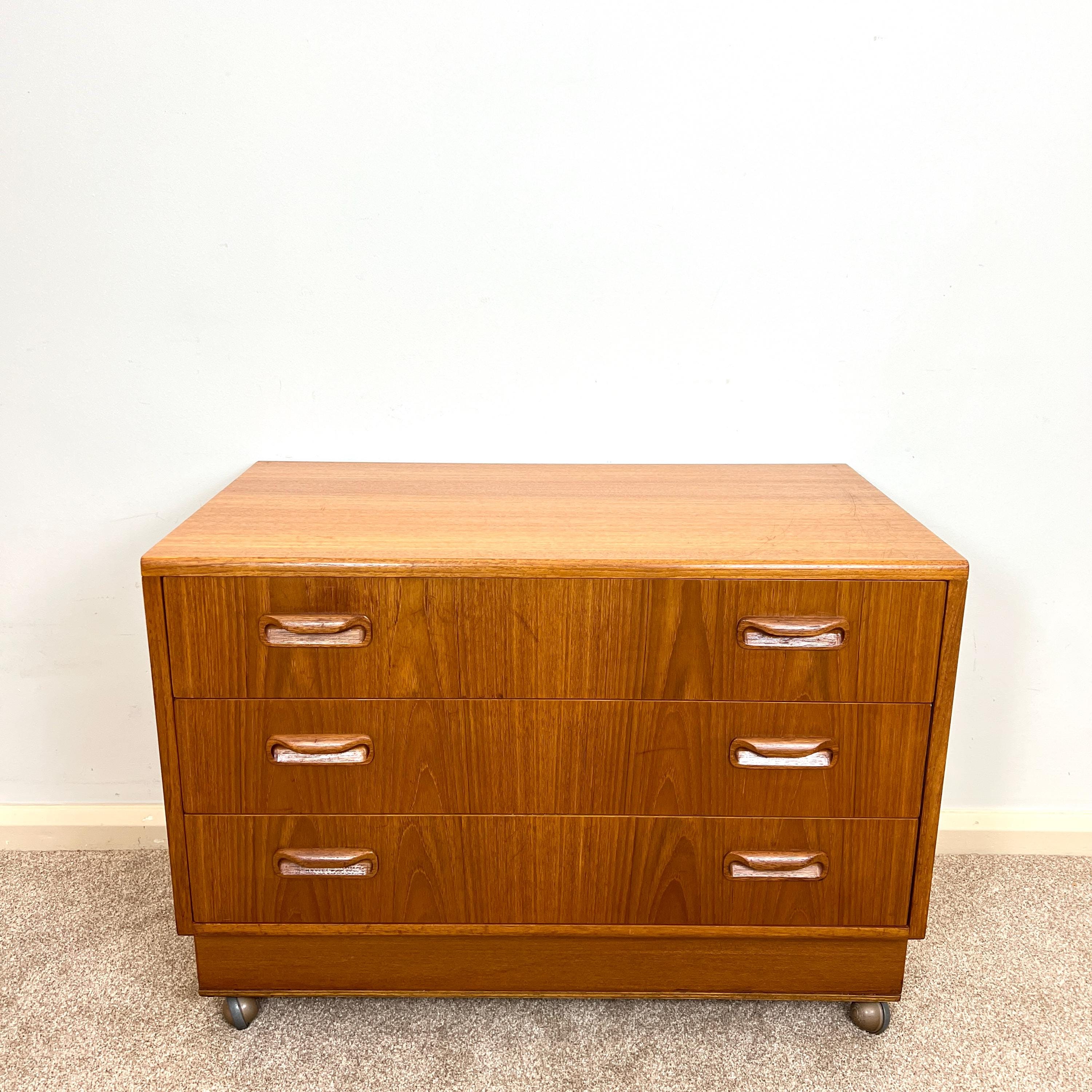 G Plan Oak Chest of Drawers, Mid Century 1960s