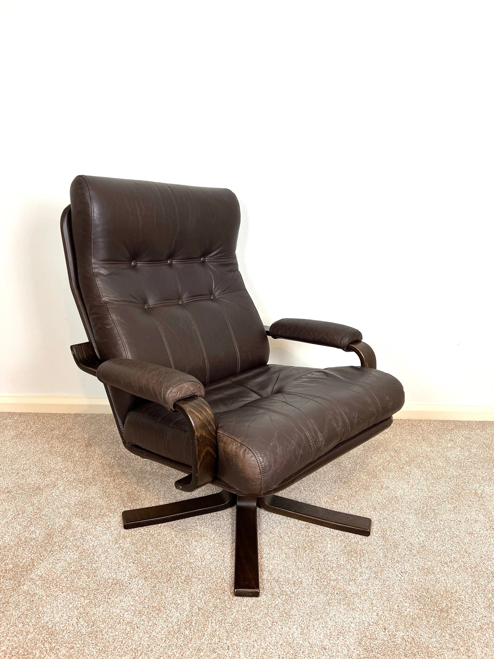 Danish Mid Century Brown Leather Bentwood Armchair Vintage Lounge Acc