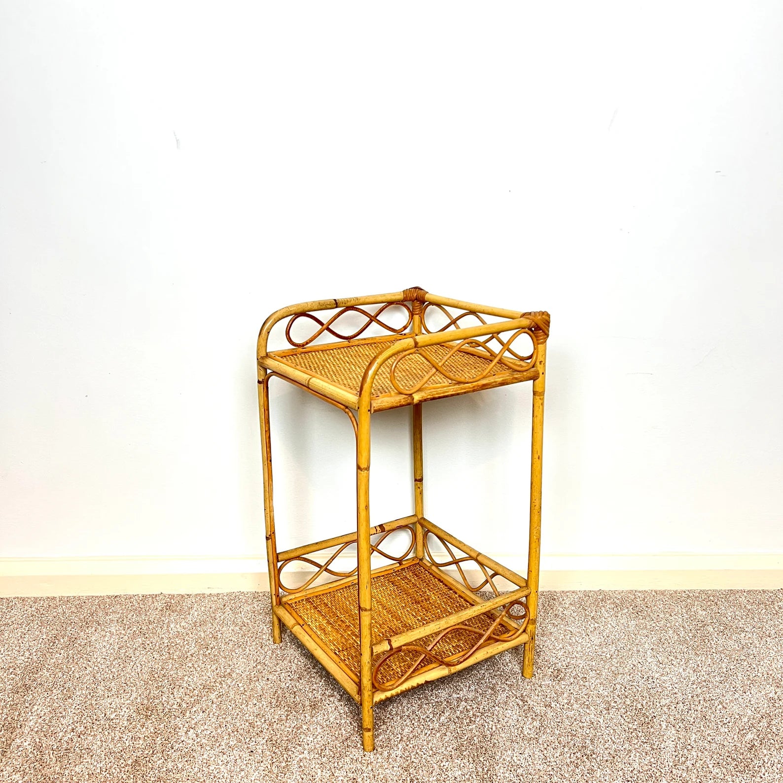 Bedside outlet table bamboo