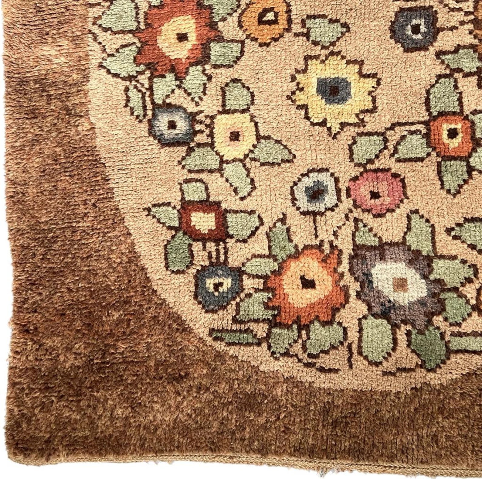 Scandinavian Style Brown Hook Rug, Mid Century High Pile Shag Rug