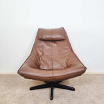 Load image into Gallery viewer, Mid Century Lounge Chair front facing view

